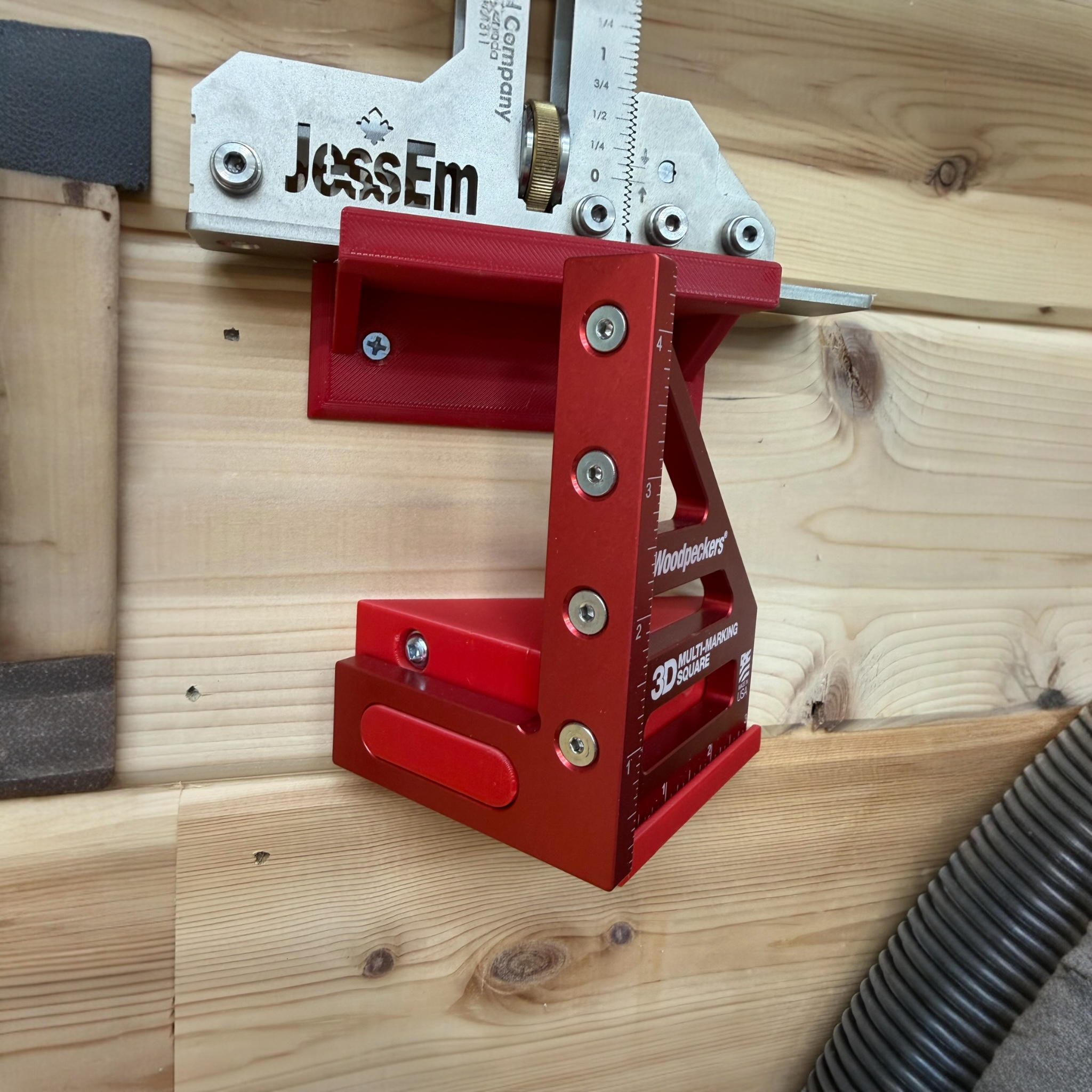 Wall Hanger for Woodpeckers 3D Multi-Marking Square