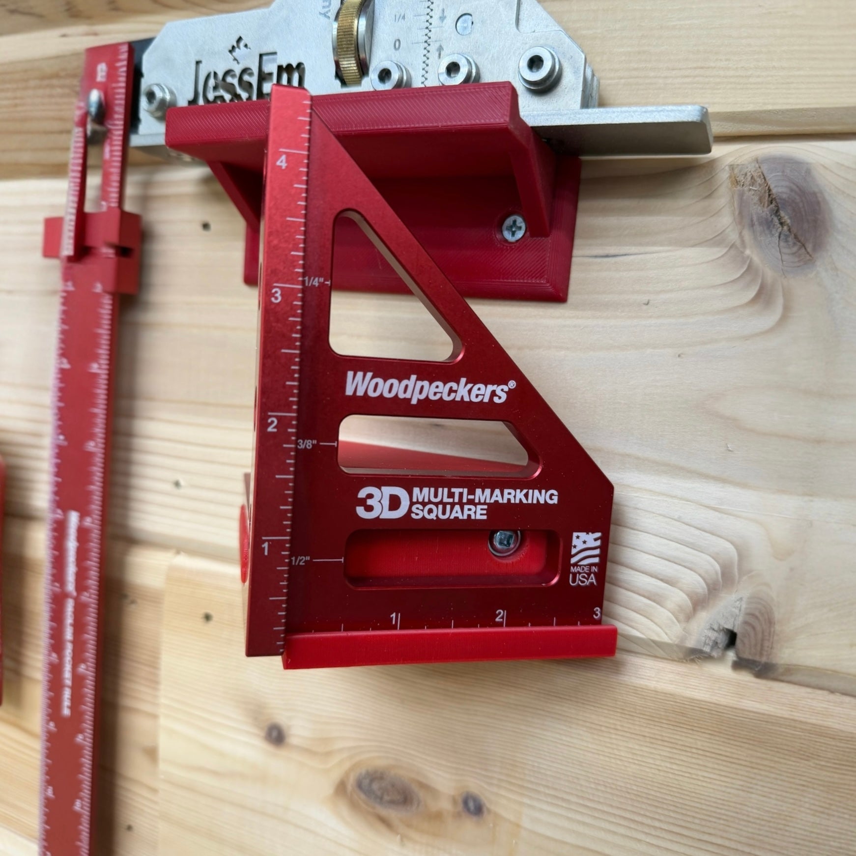 Wall Hanger for Woodpeckers 3D Multi-Marking Square